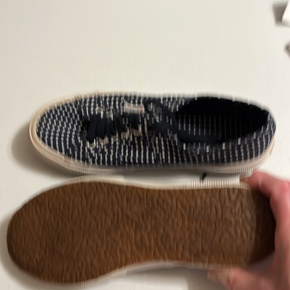 SuperGa blue/white polka dot sneakers . Sz 9 - Picture 5 of 5